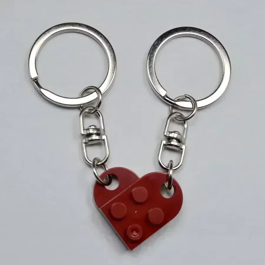 2Pair Cute Love Heart Building Block Keychains for Couples Women Men Friendship Separable Love Heart Brick Key Ring Jewelry Gift